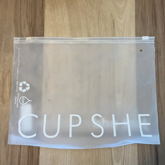 Tropical Print Flutter Sleeves Dress - Black M, NWT - Picture 6 of 7